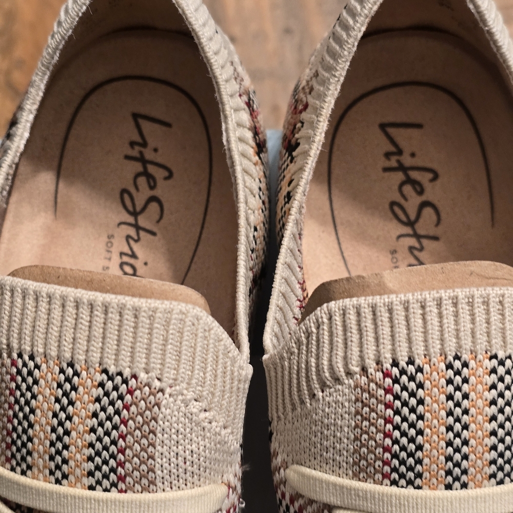 LifeStride Esme 2 Tan Multi Plaid Slip-on Knit Sneakers Size 9 - Picture 4 of 8